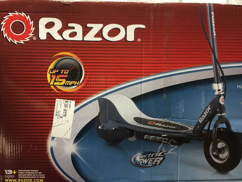 lot 38 image: Razor E300 24V Electric Scooter Retail $380