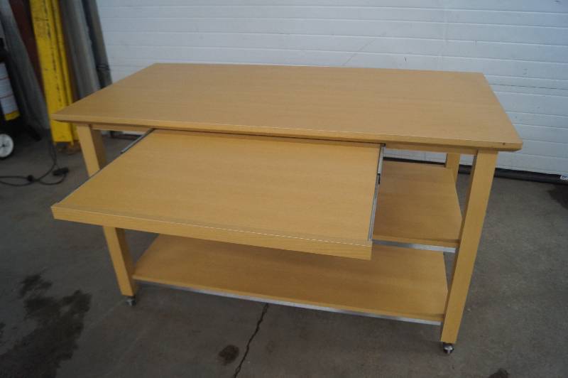 Retail Display Table