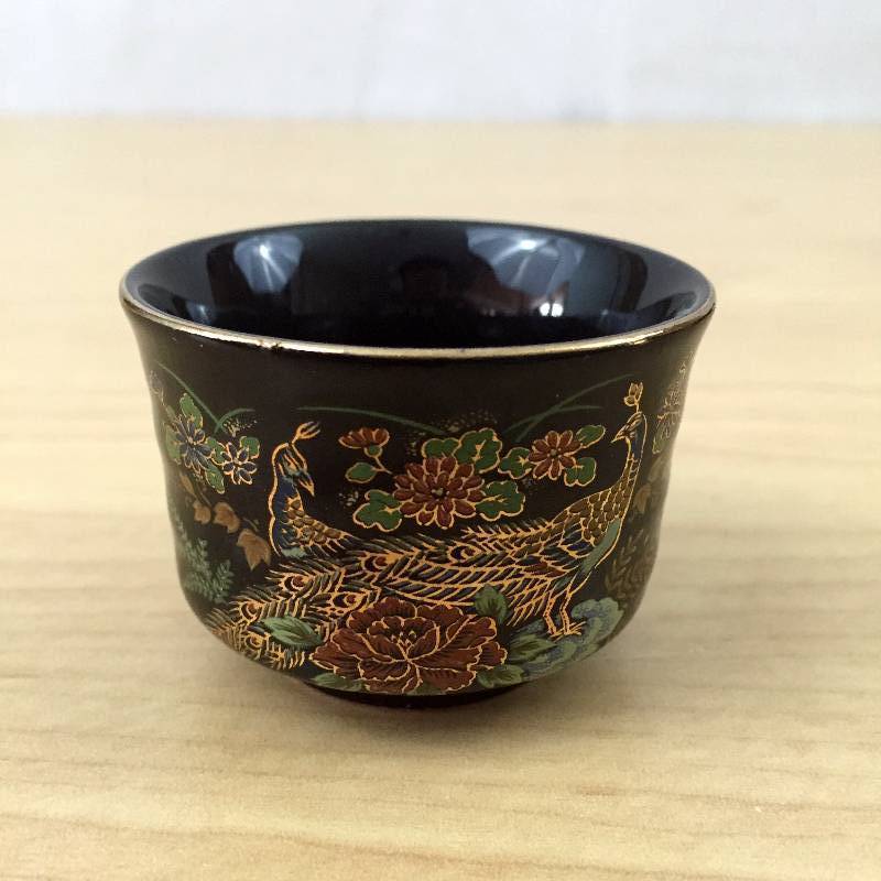 lot 112 image: Lovely Vintage Japan Black Saki Tea Cups Japanese Gold Leaf Giant Peacock Feathers and Flowers