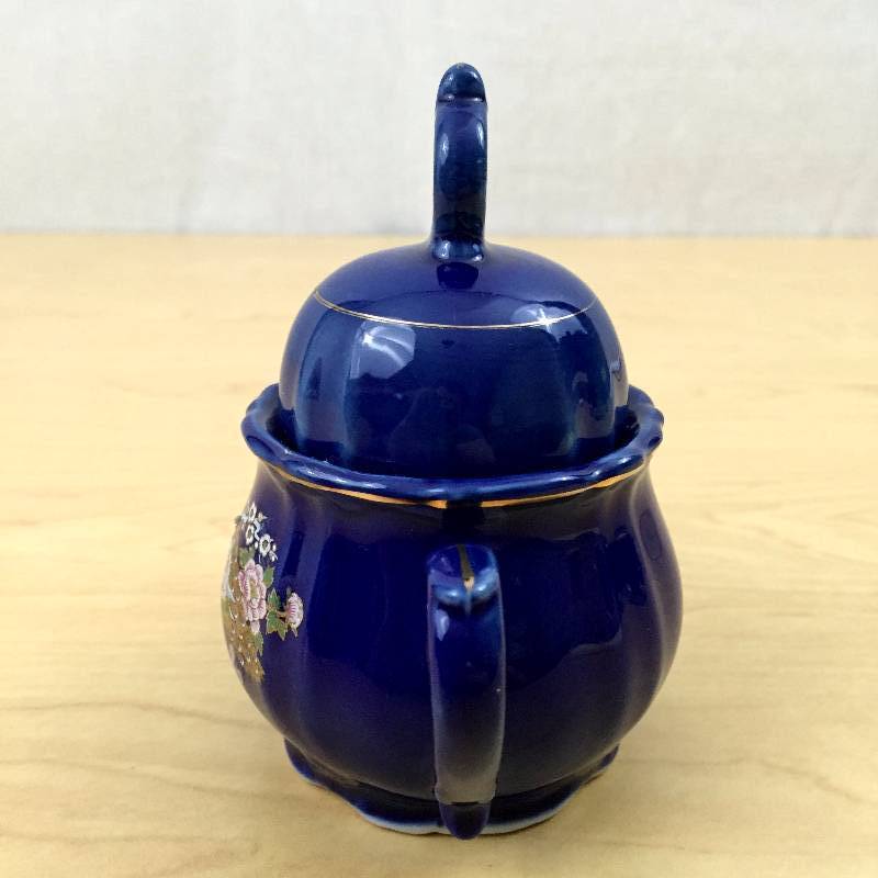 lot 117 image: Japanese COBALT BLUE WITH PHEASANTS & FLOWERS FLORAL DESIGN Sugar Bowl With Lid