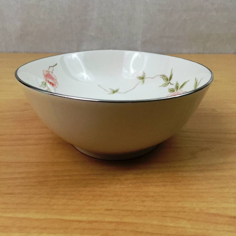 lot 119 image: Vintage Franciscan Porcelain (China) Oval Vegetable Serving Bowl Dish MELROSE PATTERN Roses