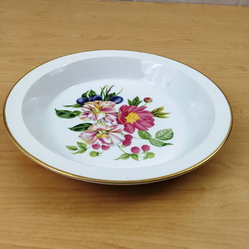 lot 120 image: Vintage 1978 Royal Worcester Fine Porcelain Pershore Pie Quiche Tart Pan Floral Gold Trim MINT
