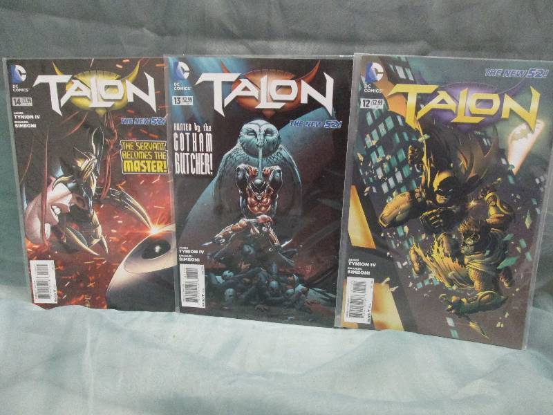 Comic Book lot of 3 books- vary...
