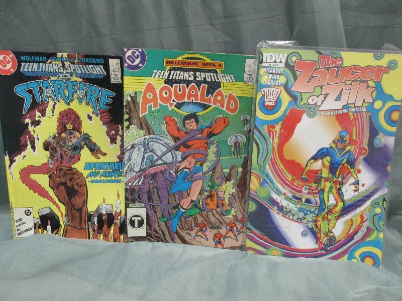 Comic Book lot of 3 books- vary...