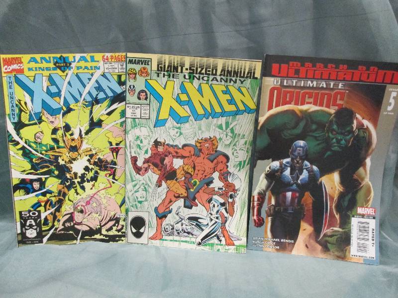 Comic Book lot of 3 books- vary...
