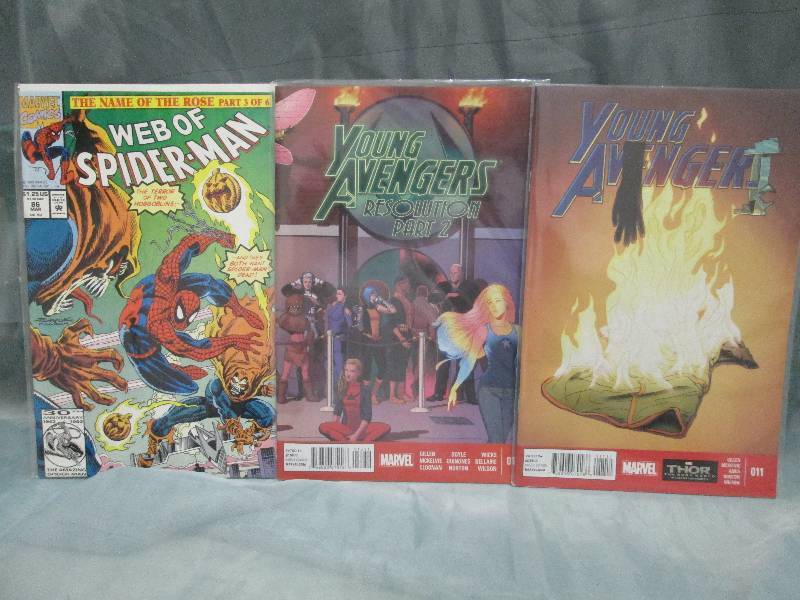 Comic Book lot of 3 books- vary...