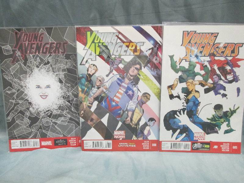 Comic Book lot of 3 books- vary...