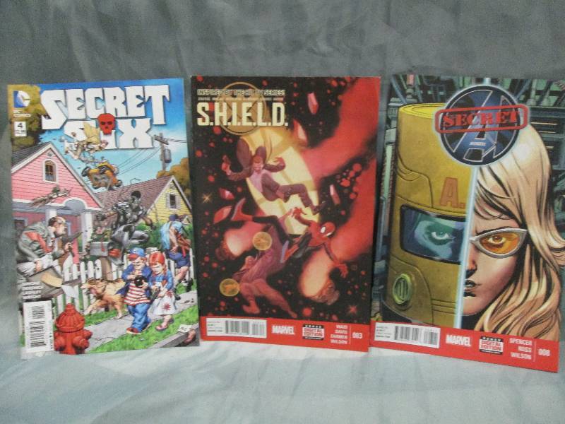 Comic Book lot of 3 books- vary...
