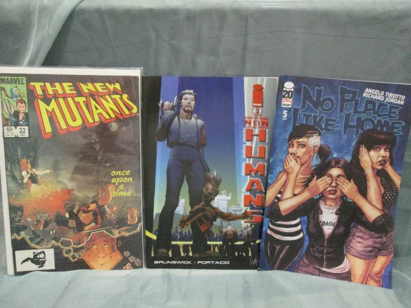Comic Book lot of 3 books- vary...