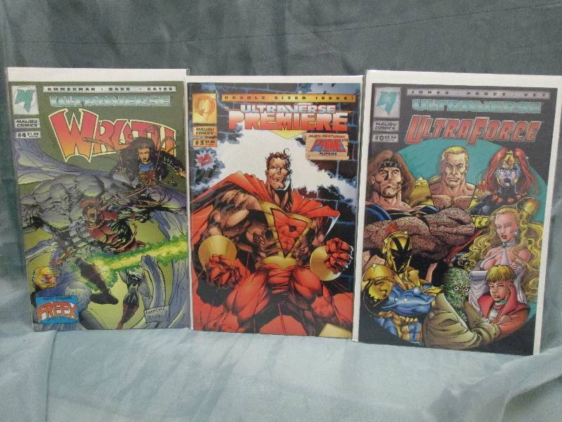 Comic Book lot of 3 books- vary...