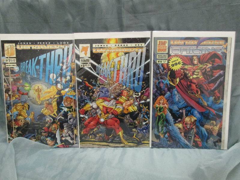 Comic Book lot of 3 books- vary...