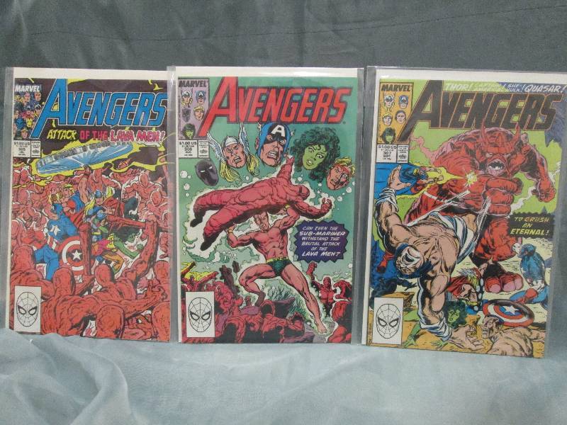 Comic Book lot of 3 books- vary...