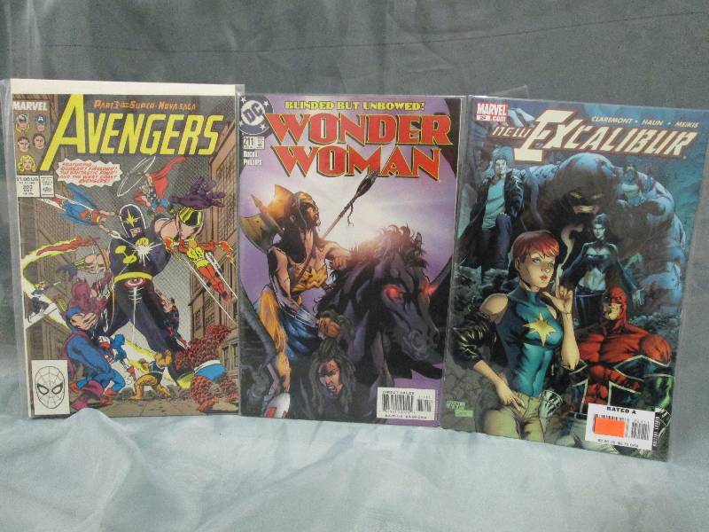 Comic Book lot of 3 books- vary...