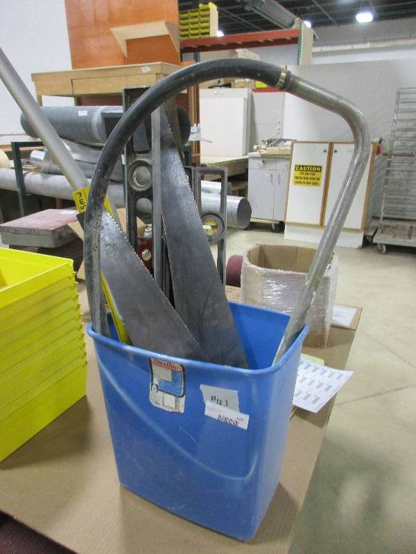Saws & levels