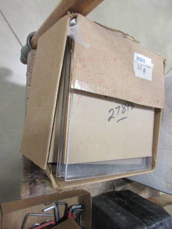 Plexi dividers