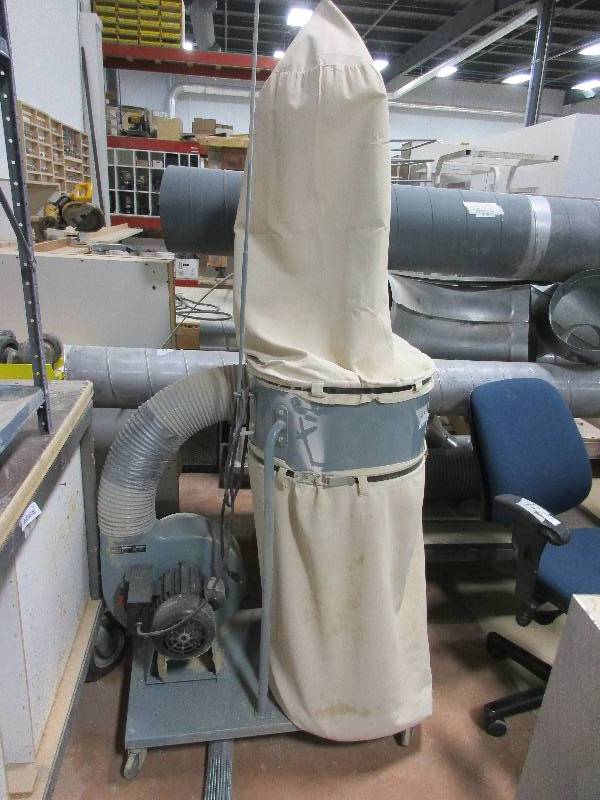 Dust collector
