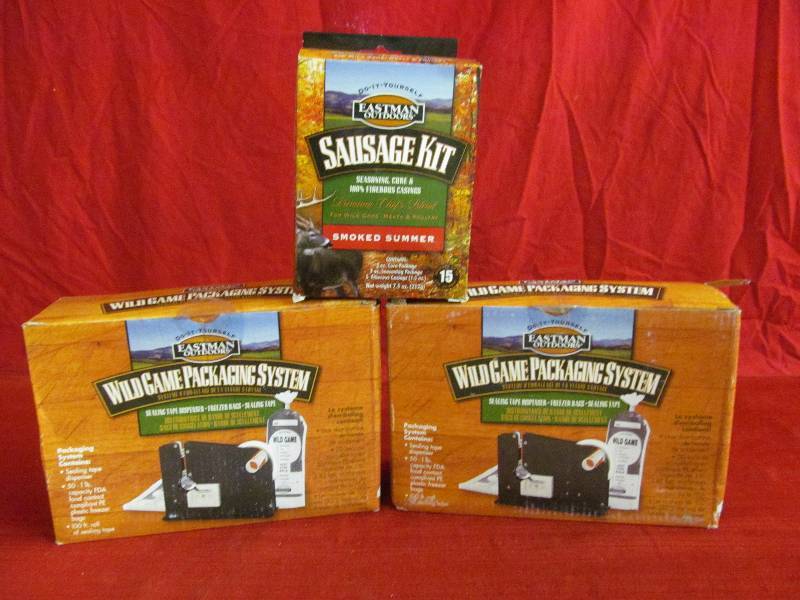 lot 41 image: Eastman outdoors sausage kit