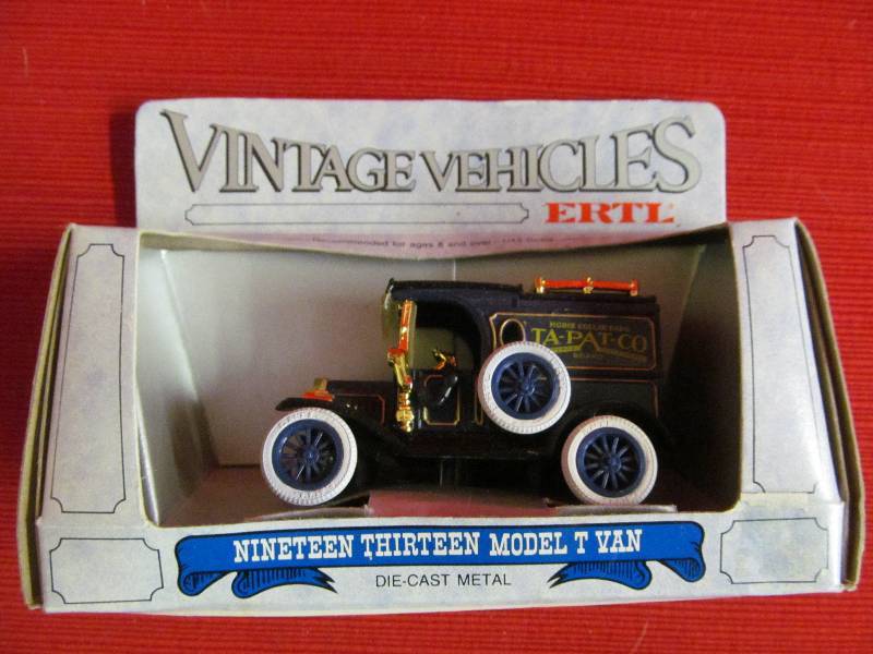 lot 145 image: collectable toy