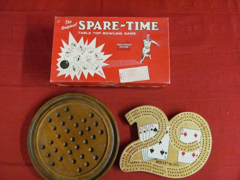 lot 147 image: vintage game