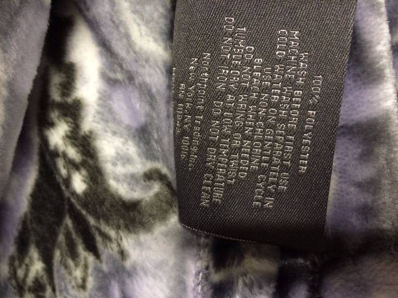Monte Jardin  Blanket Like New