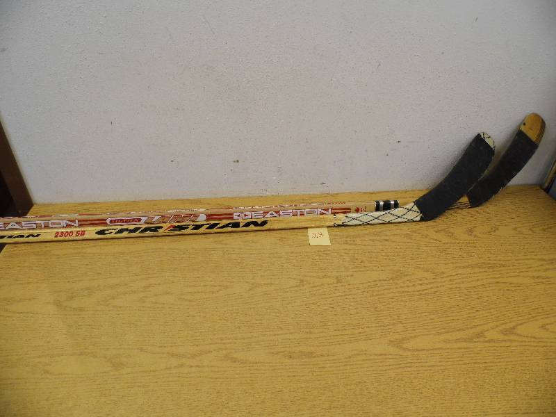 2 Hockey Sticks