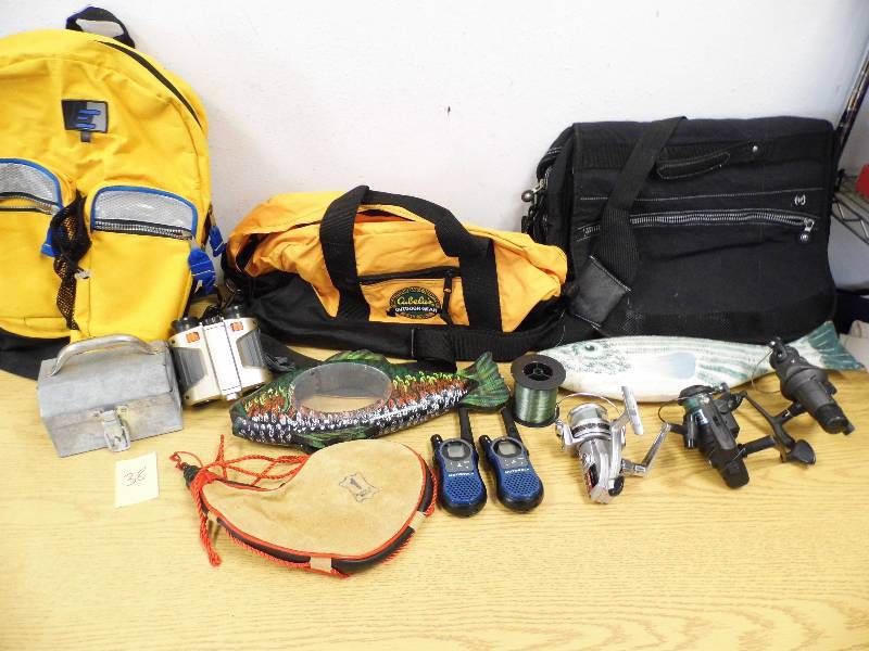 Sportsman Items w Tote