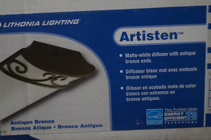 Florescent Light Fixture