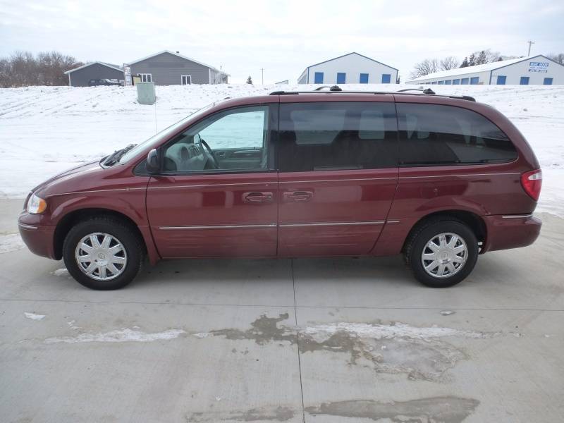 2007 Chrysler Town & Country Limited