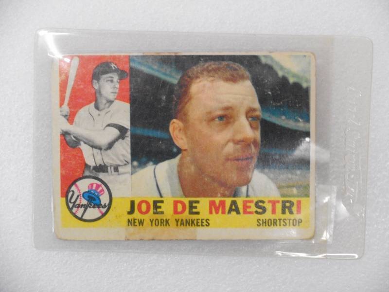1960 Topps Vintage Baseball Card, J...