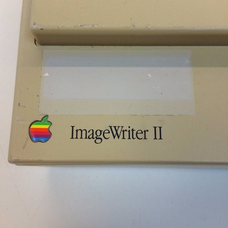 lot 35 image: Vintage Genuine Apple ImageWriter II Dot Matrix Printer