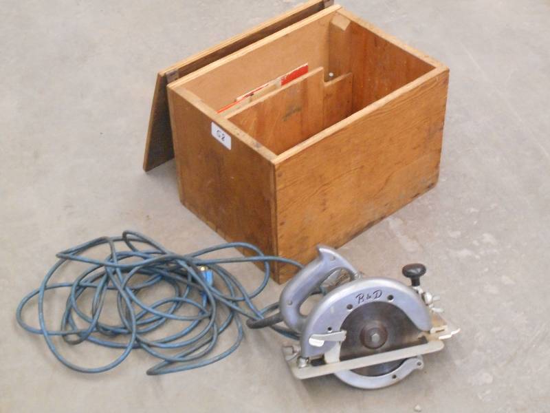 Black & Decker Cirular Saw With Woo...