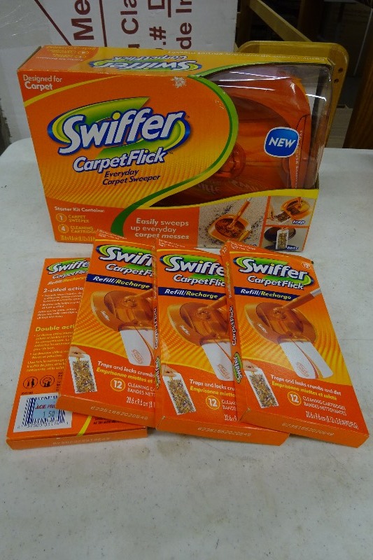 Swiffer carpet flicker and 4 refils