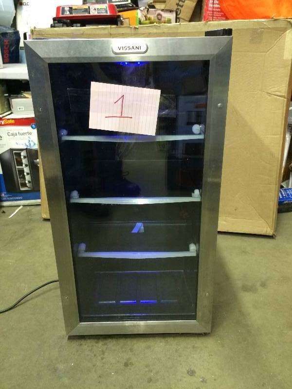 lot 1 image: Vissani 17 in. Wide 90 cans Beverage Cooler in Stainless Steel Model Like New Condition Tested works
