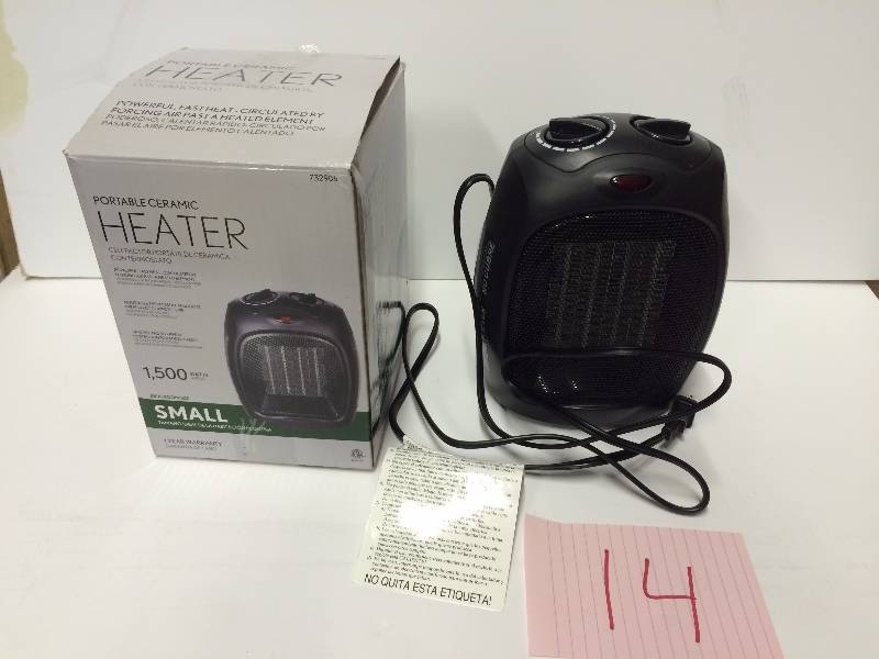 lot 14 image: Portable Ceramic Heater
