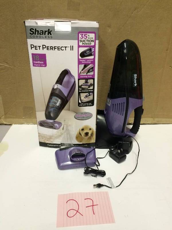 lot 27 image: Shark Pet Perfect II tested used works