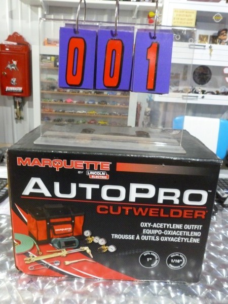 SnS Auctions # 199 die cast & tools.