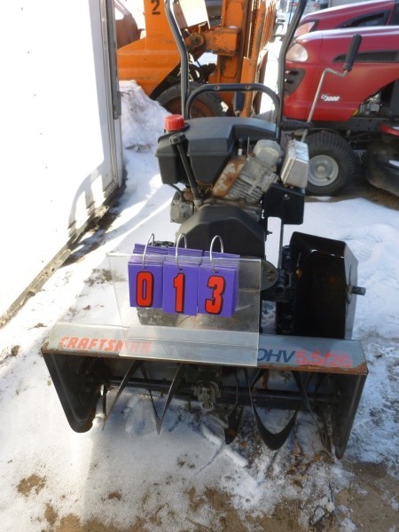 SnS Auctions # 199 die cast & tools.