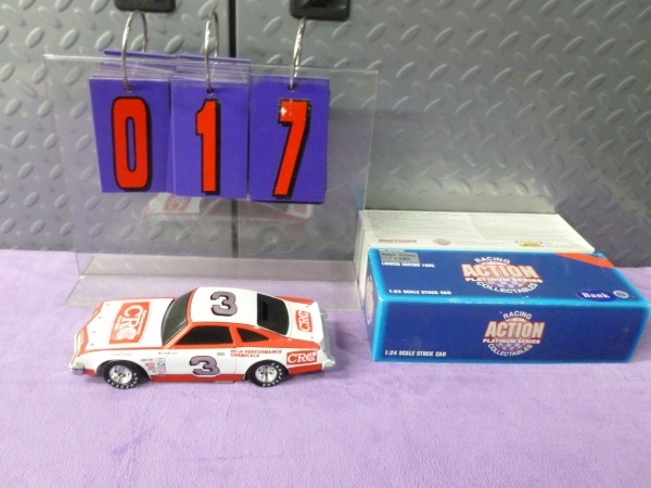SnS Auctions # 199 die cast & tools.
