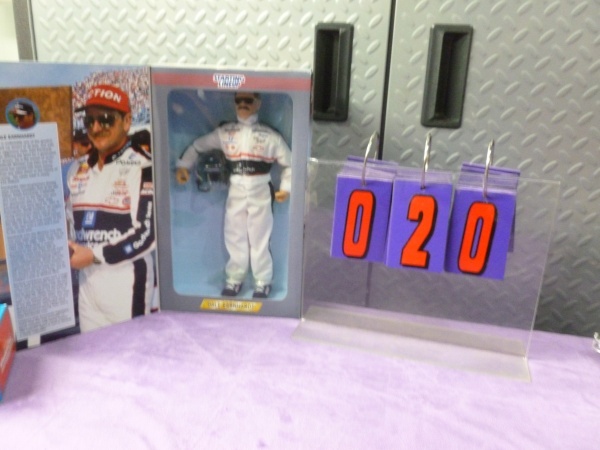 SnS Auctions # 199 die cast & tools.