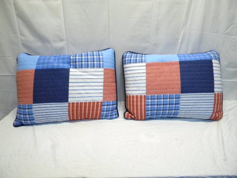 lot 228 image: Pillow Lot
