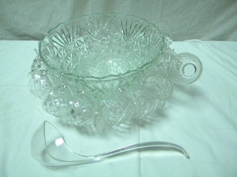 lot 256 image: Punch Bowl