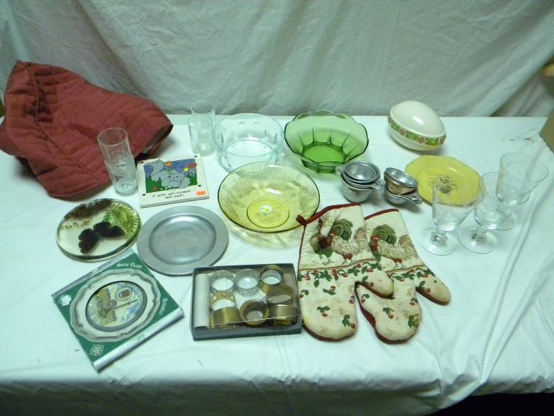 lot 268 image: Kitchenware Lot
