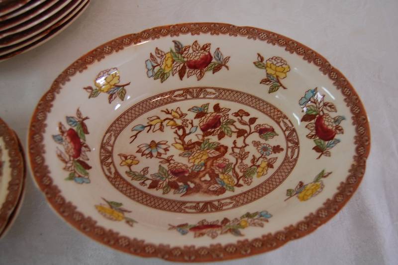 Assorted Dish Set