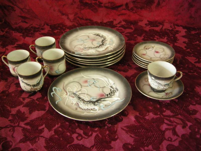 Vintage Dragon Ware Satsuma Tea Items