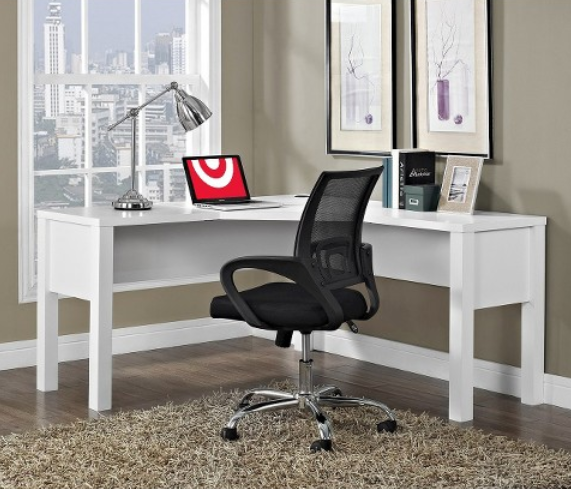 lot 126 image: Ameriwood Executive Desk - White