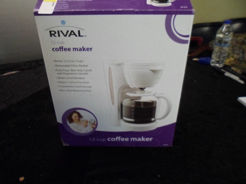 lot 38 image: coffee maker