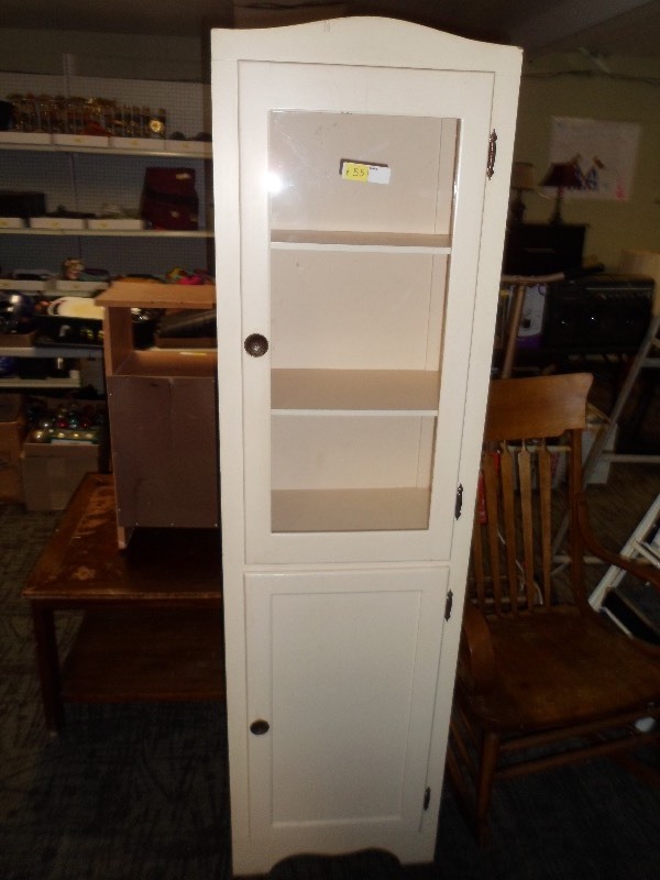 lot 55 image: Tall Pantry wGlass Cabinet Front