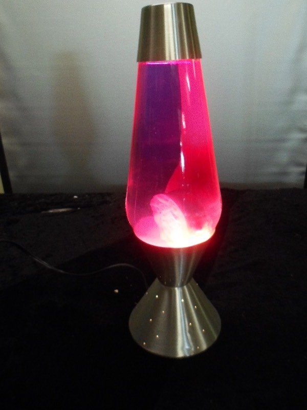 lot 89 image: Large Lava Lamp - Vintage