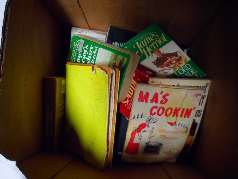 lot 92 image: Lot of Books