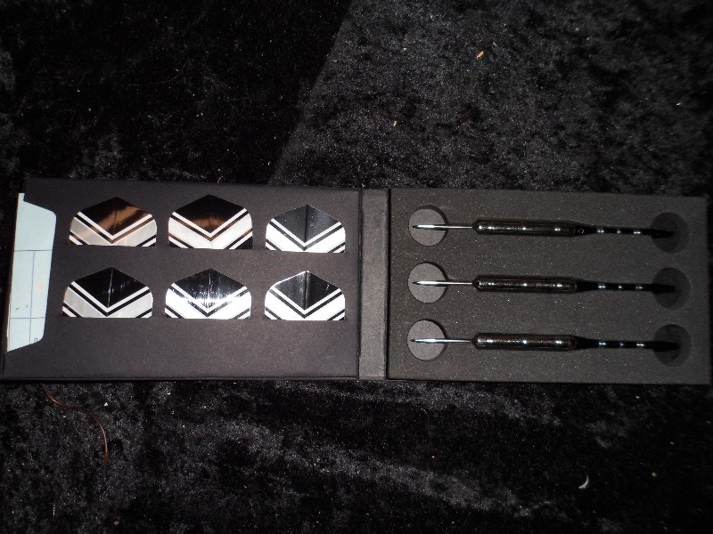 lot 109 image: Set of Darts